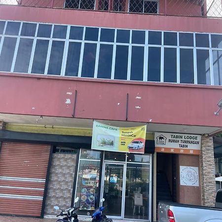 Tabin Lodge Budget Stay Lahad Datu Exterior foto