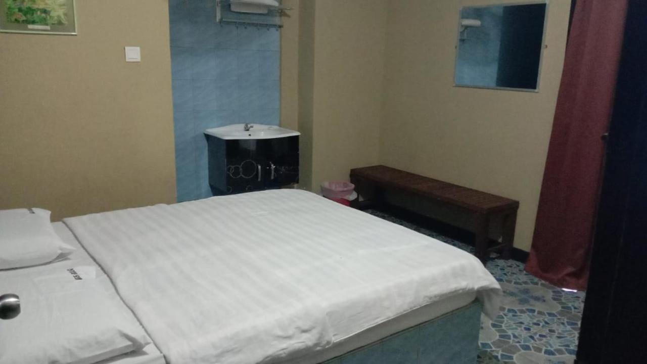 Tabin Lodge Budget Stay Lahad Datu Exterior foto